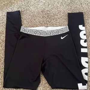 Nike dri fit leggings